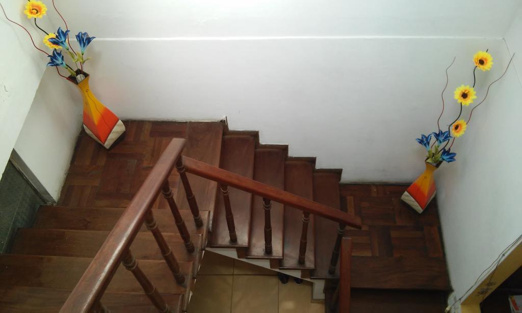 Royal Sweet Dreams Airport B&B Лима Экстерьер фото